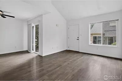 2148 Meadow Ct, Longmont, CO 80501 - Photo 9