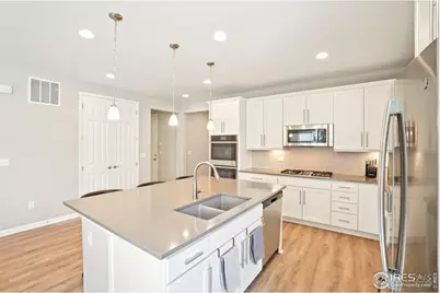 784 Sundown Way, Erie, CO 80516 - Photo 11