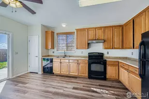 410 Elizabeth St, Dacono, CO 80514 - Photo 9