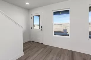 977 Trumpet Ln, Windsor, CO 80550 - Photo 5
