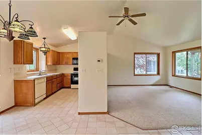 7203 W 20th St Ln, Greeley, CO 80634 - Photo 3