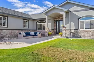 9441 Meadow Farms Dr, Milliken, CO 80543 - Photo 7