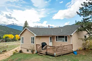 831 Larkspur Rd, Estes Park, CO 80517 - Photo 31