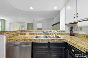 935 Broadway, Boulder, CO 80302 - Photo 21