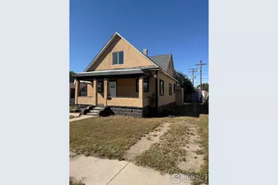 408 Douglas St, Sterling, CO 80751 - Photo 3