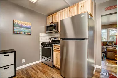 930 Highacres Dr, Estes Park, CO 80517 - Photo 7