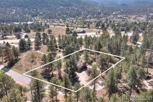 930 Highacres Dr, Estes Park, CO 80517 - Photo 31