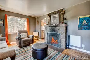 930 Highacres Dr, Estes Park, CO 80517 - Photo 21