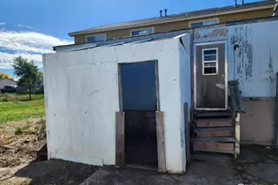 1546 Evans St, Sterling, CO 80751 - Photo 5