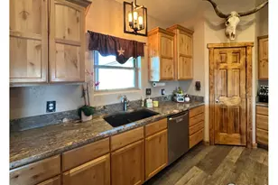 23760 County Road 70, Eaton, CO 80615 - Photo 11