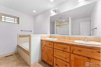 33180 Pikes Peak Dr, Greeley, CO 80631 - Photo 21