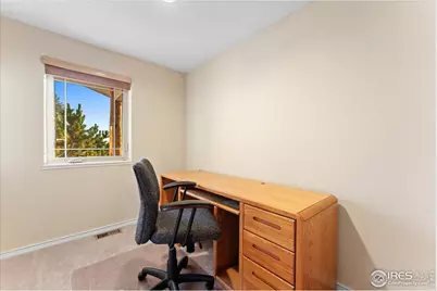 33180 Pikes Peak Dr, Greeley, CO 80631 - Photo 27