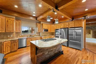 33180 Pikes Peak Dr, Greeley, CO 80631 - Photo 17