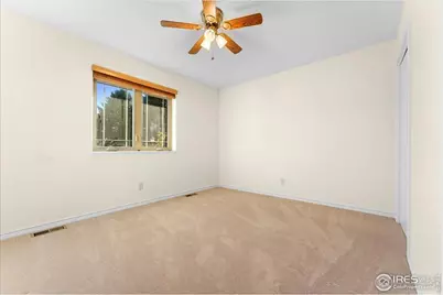 33180 Pikes Peak Dr, Greeley, CO 80631 - Photo 25