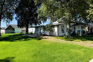 205 S Logan Ave, Haxtun, CO 80731 - Photo 9