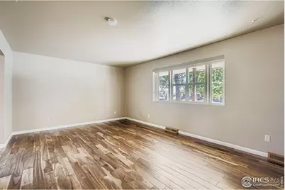 331 Frederick Dr, Loveland, CO 80537 - Photo 5