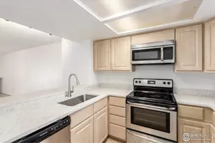 13970 W 72nd Pl, Arvada, CO 80005 - Photo 7