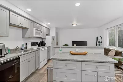 961 16th St #2, Boulder, CO 80302 - Photo 5