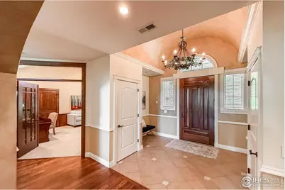 601 Loomis Ct, Longmont, CO 80501 - Photo 5