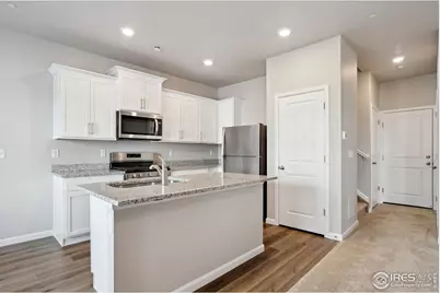 199 Robin Rd, Johnstown, CO 80534 - Photo 5