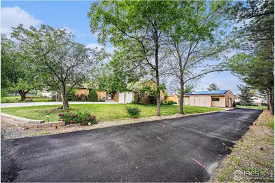 4601 N Sunshine Ct, Loveland, CO 80537 - Photo 5