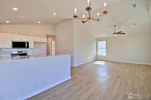 4306 Primrose Ln, Evans, CO 80620 - Photo 7