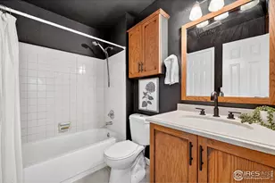 886 S Reed Ct, Lakewood, CO 80226 - Photo 13