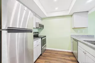 14100 E Temple Dr, Aurora, CO 80015 - Photo 9