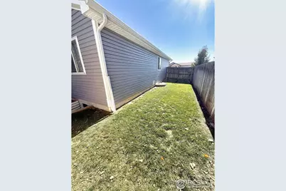 827 E 21st St, Greeley, CO 80631 - Photo 23