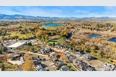 757 Harts Gardens Ln, Fort Collins, CO 80521 - Photo 3