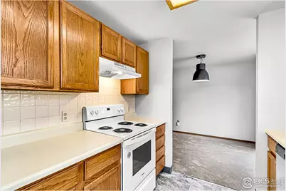 2013 Bronson St, Fort Collins, CO 80526 - Photo 9