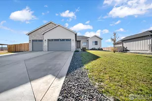 116 Seventh Ave, Wiggins, CO 80654 - Photo 41