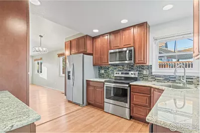 2828 39th Ave, Greeley, CO 80634 - Photo 9