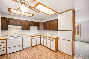 7154 Welch Ct, Arvada, CO 80004 - Photo 5