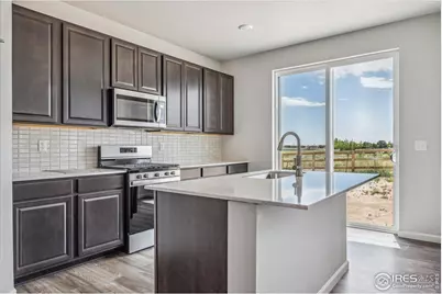 882 Mesic Ln, Windsor, CO 80550 - Photo 11