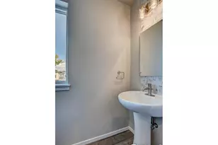 824 Cherokee Dr, Fort Collins, CO 80525 - Photo 9