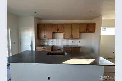 210 Dawn Dr, Hudson, CO 80642 - Photo 3