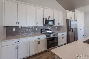 1811 Bounty Dr, Windsor, CO 80550 - Photo 19