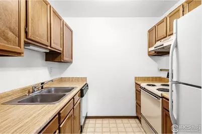 1110 Bacchus Dr #E-15, Lafayette, CO 80026 - Photo 9