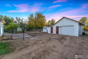 835 7th St, Berthoud, CO 80513 - Photo 21