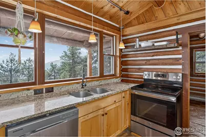 1327 Weaver Dr, Boulder, CO 80302 - Photo 9