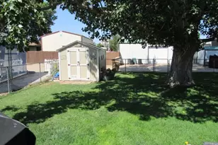 311 Suzann St, Wiggins, CO 80654 - Photo 3