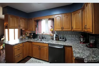 806 S Burlington Ave, Haxtun, CO 80731 - Photo 13