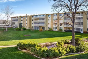 660 S Alton Way, Denver, CO 80247 - Photo 17