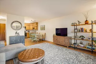 660 S Alton Way, Denver, CO 80247 - Photo 5