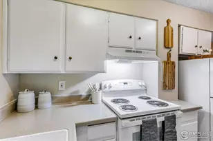 1705 Heatheridge Rd, Fort Collins, CO 80526 - Photo 11