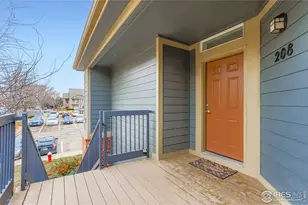 804 Summer Hawk Dr, Longmont, CO 80504 - Photo 3