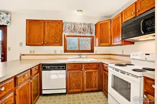 809 Jay Pl, Berthoud, CO 80513 - Photo 5