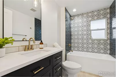 250 S Cleveland Ave, Loveland, CO 80537 - Photo 15