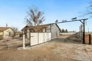 1916 Delwood Ave, Greeley, CO 80631 - Photo 3